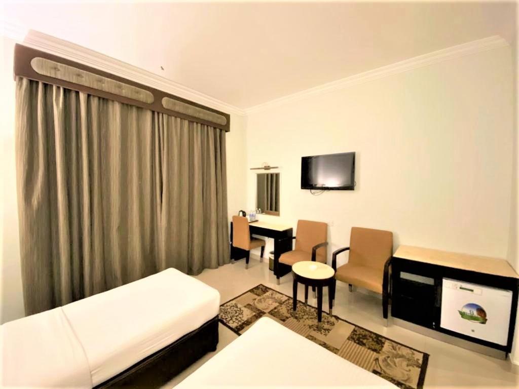Signature Inn Hotel Deira Dubai Bagian luar foto