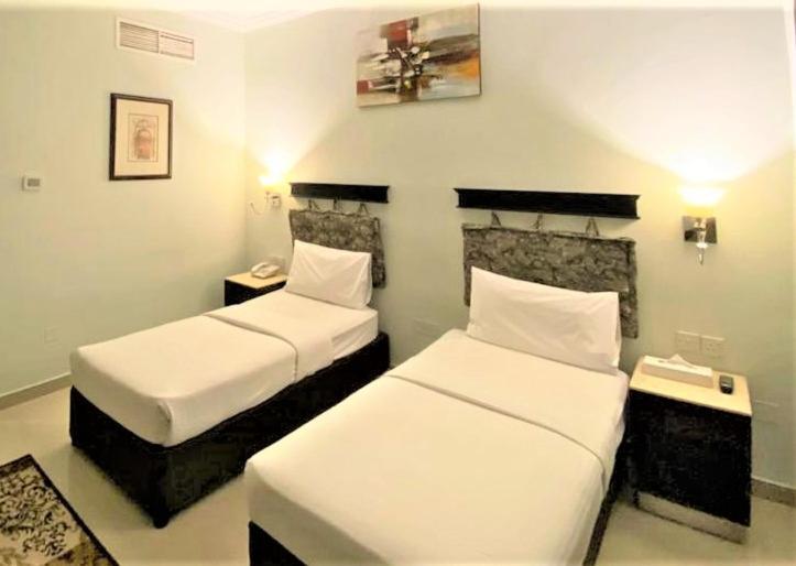 Signature Inn Hotel Deira Dubai Bagian luar foto